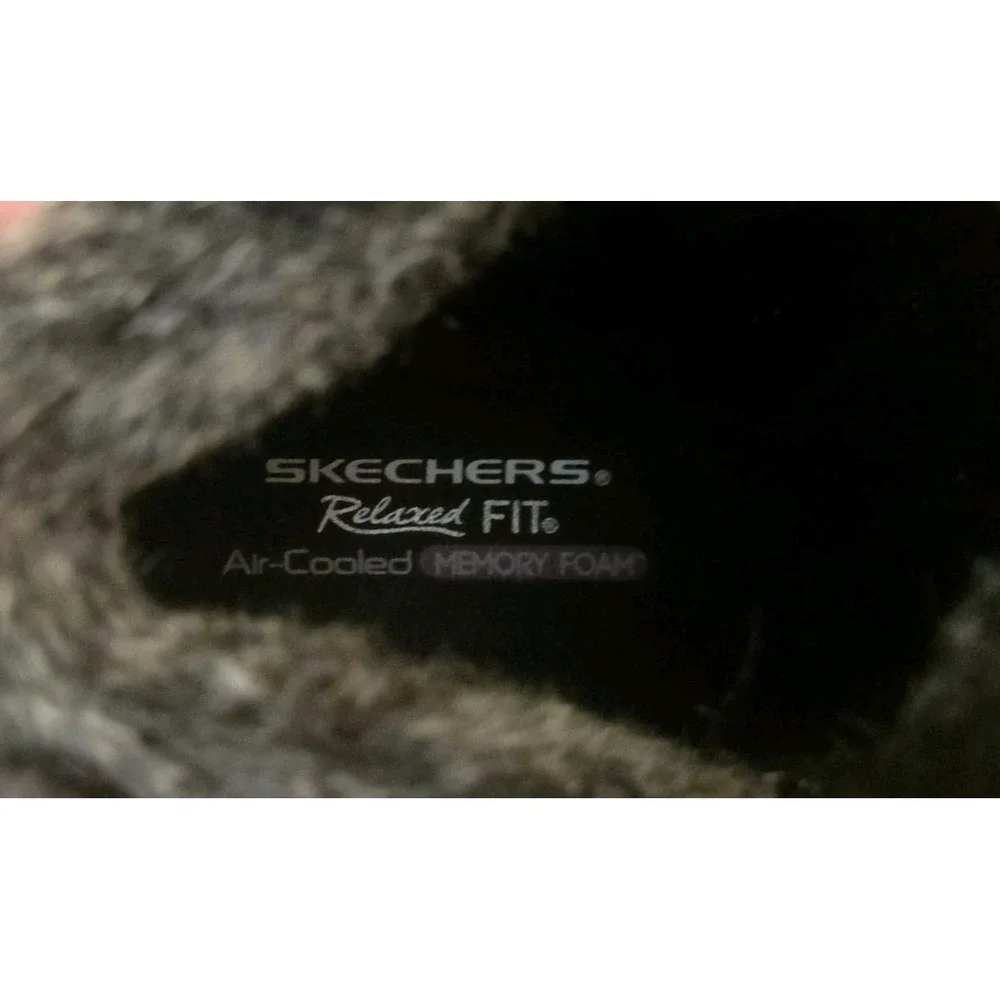 Skechers‎ Relax Fit Memory Foam Air Cool Fur Trim Ankle Boots Black SZ 8.5M NWOT